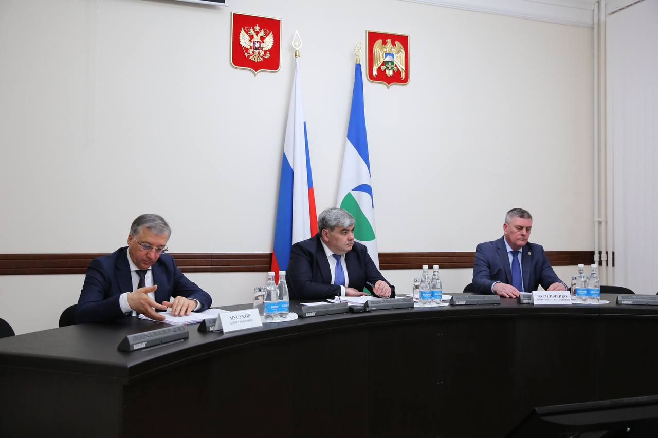 Состоялось заседание Антитеррористической комиссии и Оперативного штаба в Кабардино-Балкарской Республике 