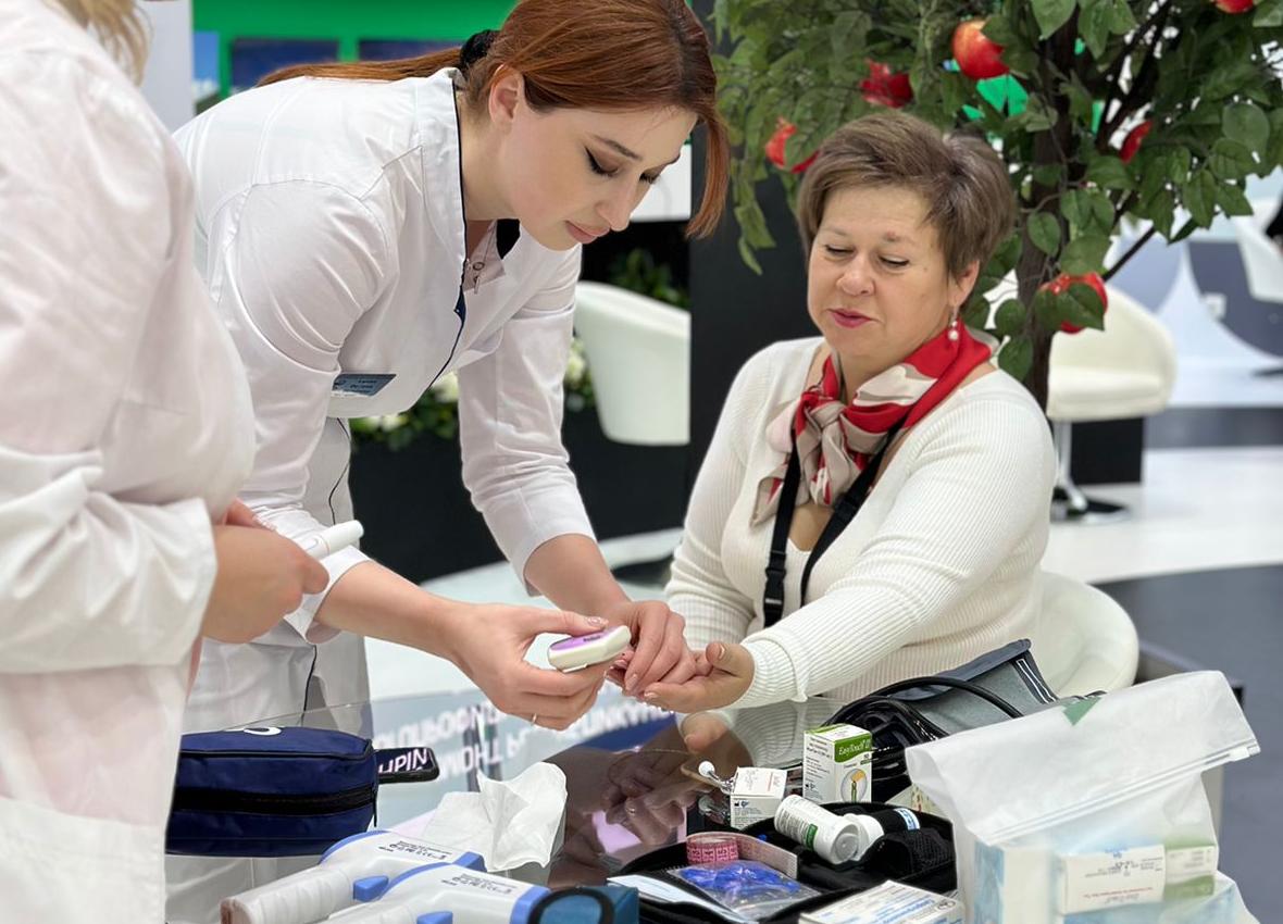 Медики из КБР проконсультировали более 300 посетителям выставки-форума «Россия» 
