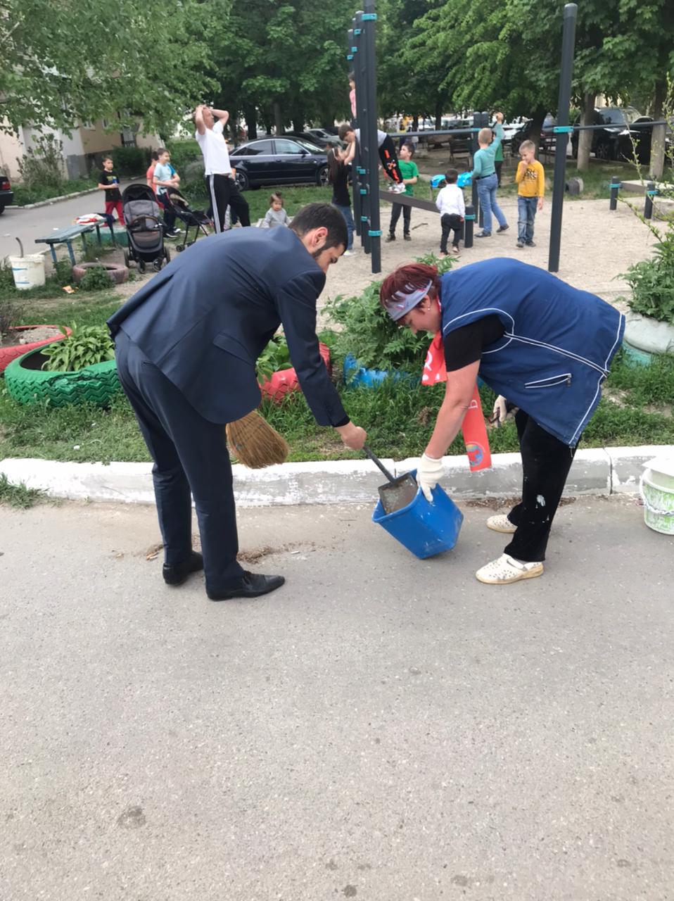 В честь Дня Победы проведены субботники