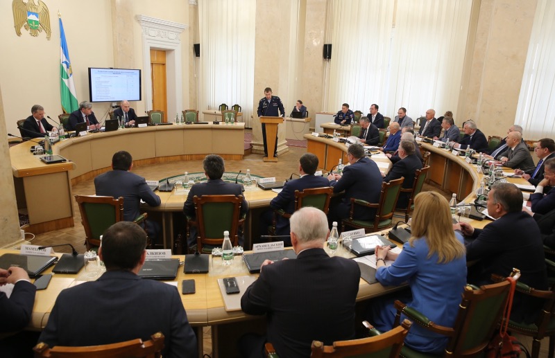Глава КБР Казбек Коков провел совещание с участием глав муниципальных администраций 
