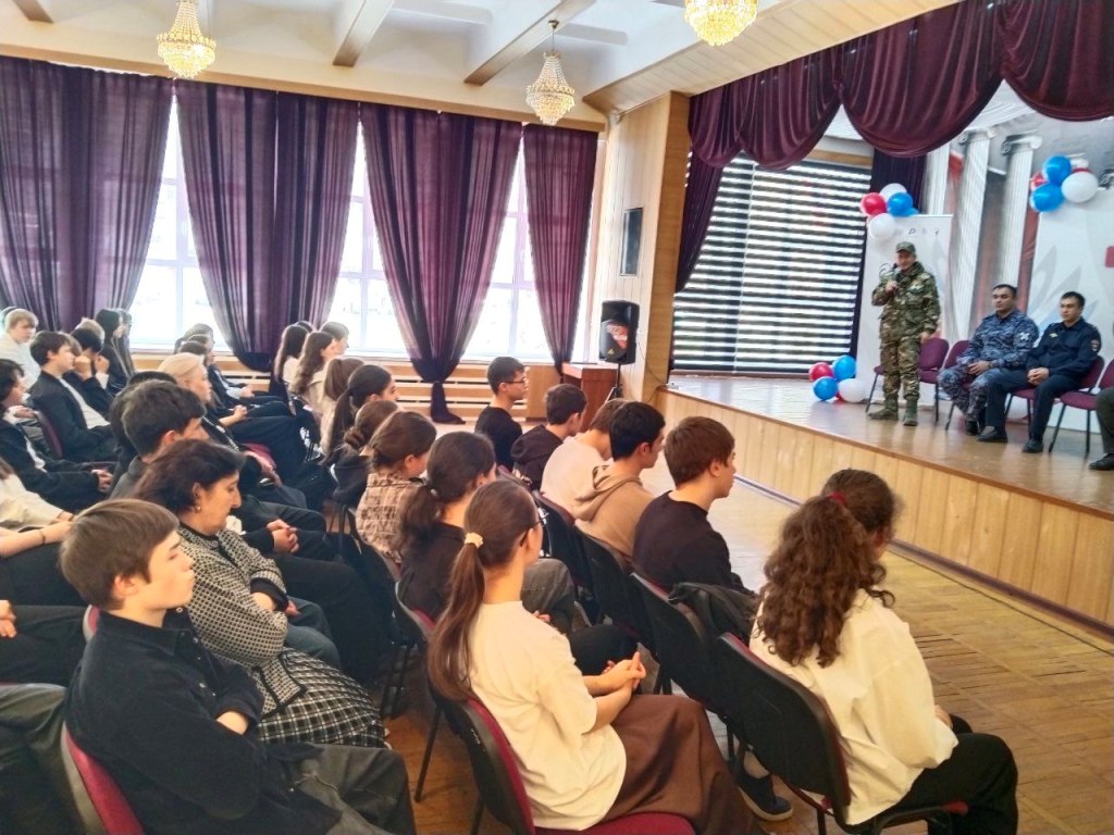 Старшеклассники Кабардино-Балкарии стали участниками «Урока мужества»