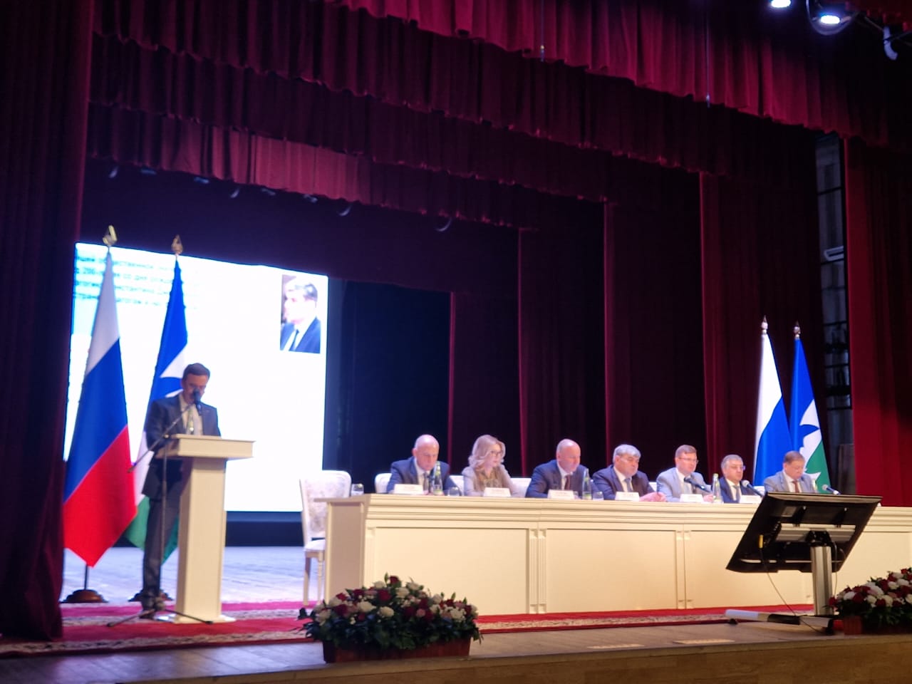 На традиционном августовском совещании педагогов КБРговорили о подготовке к новому учебному году