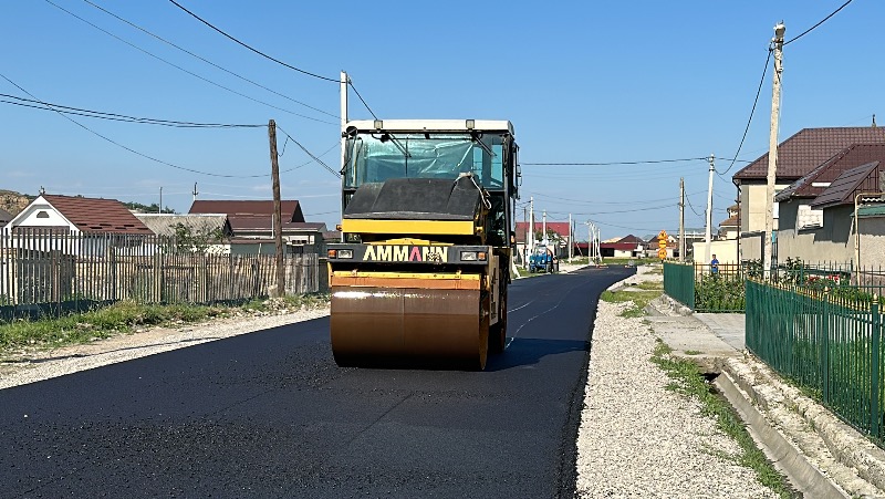 В Атажукино ремонтируют дорогу