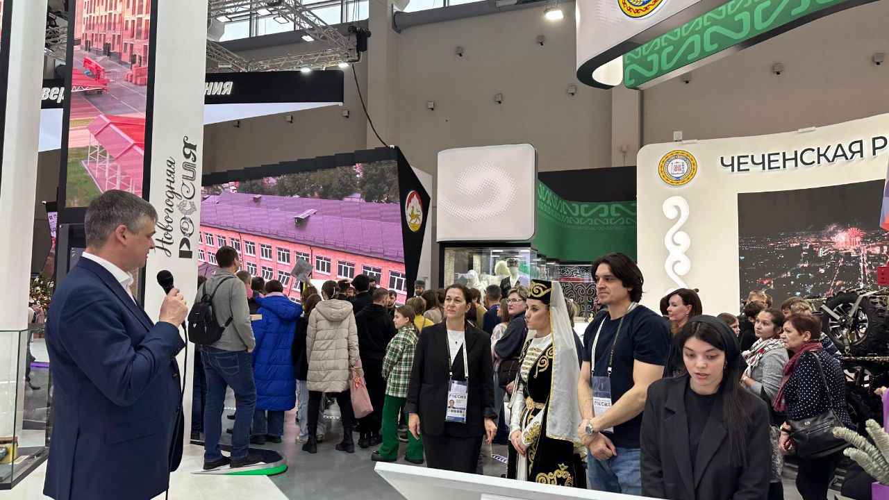 Пилотный проект «Дети Героев» презентовали на выставке-форуме «Россия»