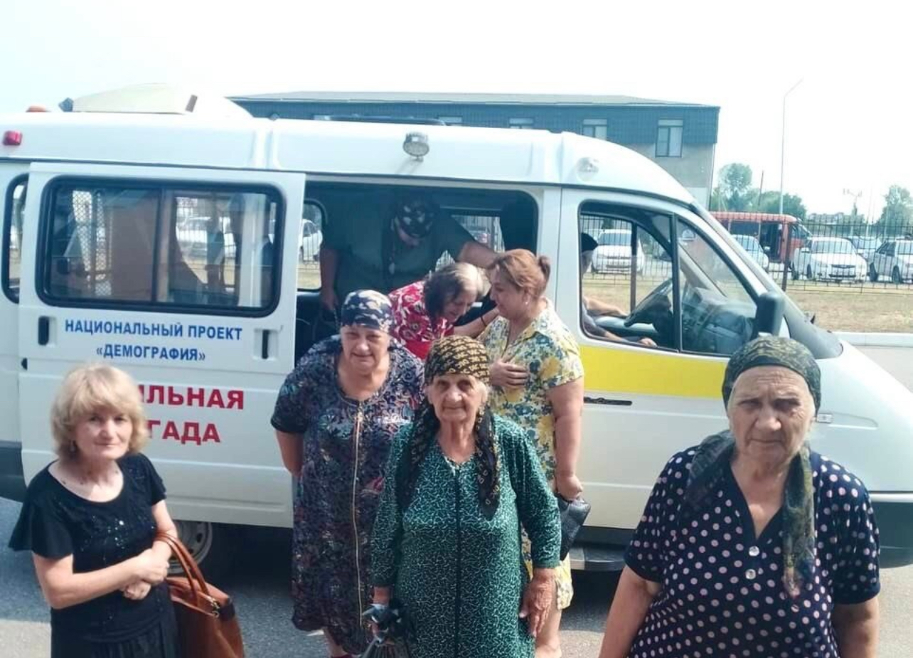 В Лескенском районе заботятся о пожилых людях
