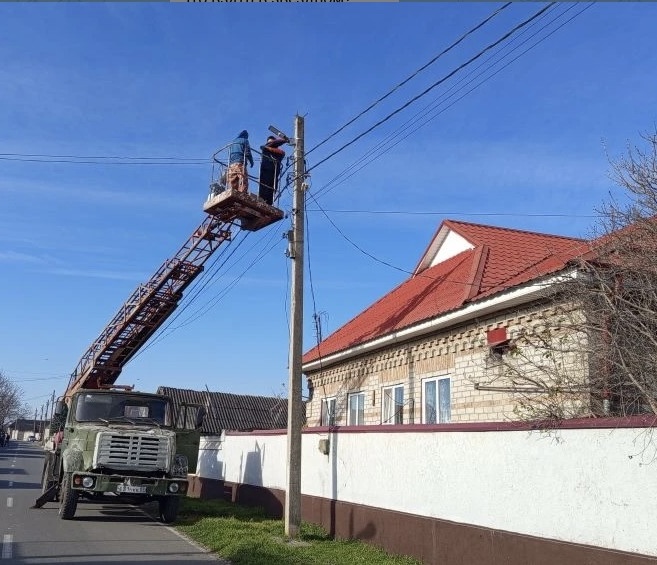 В Псыхурее появляется современное освещение