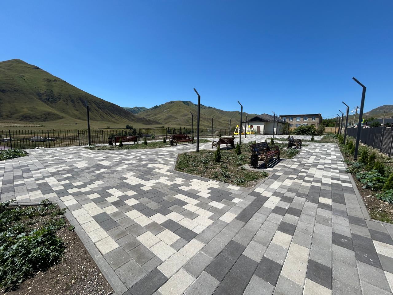 В селении Хабаз благоустроили сквер  