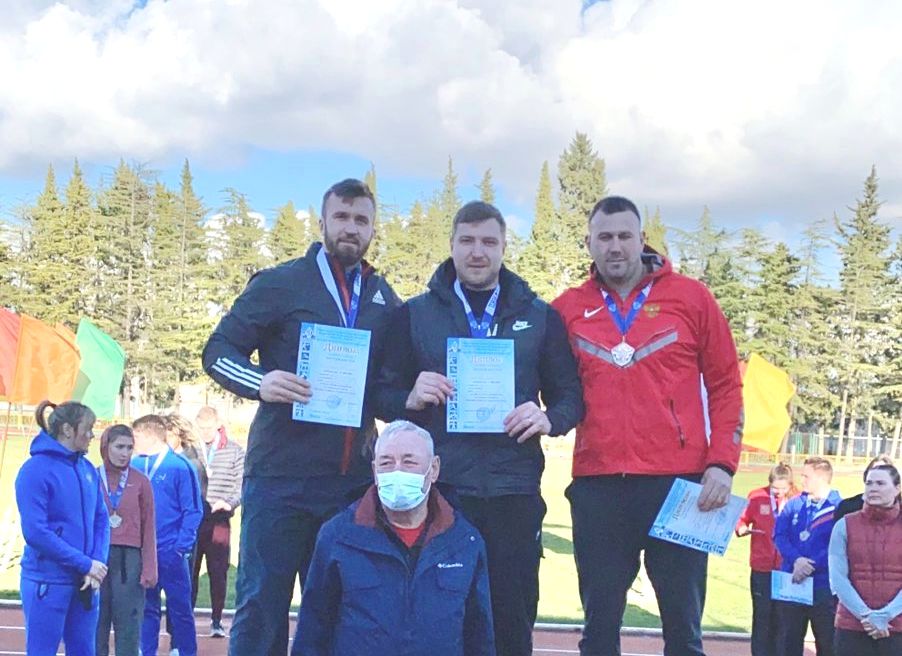 Александр Добренький успешно выступил на «Мемориале Лунева»