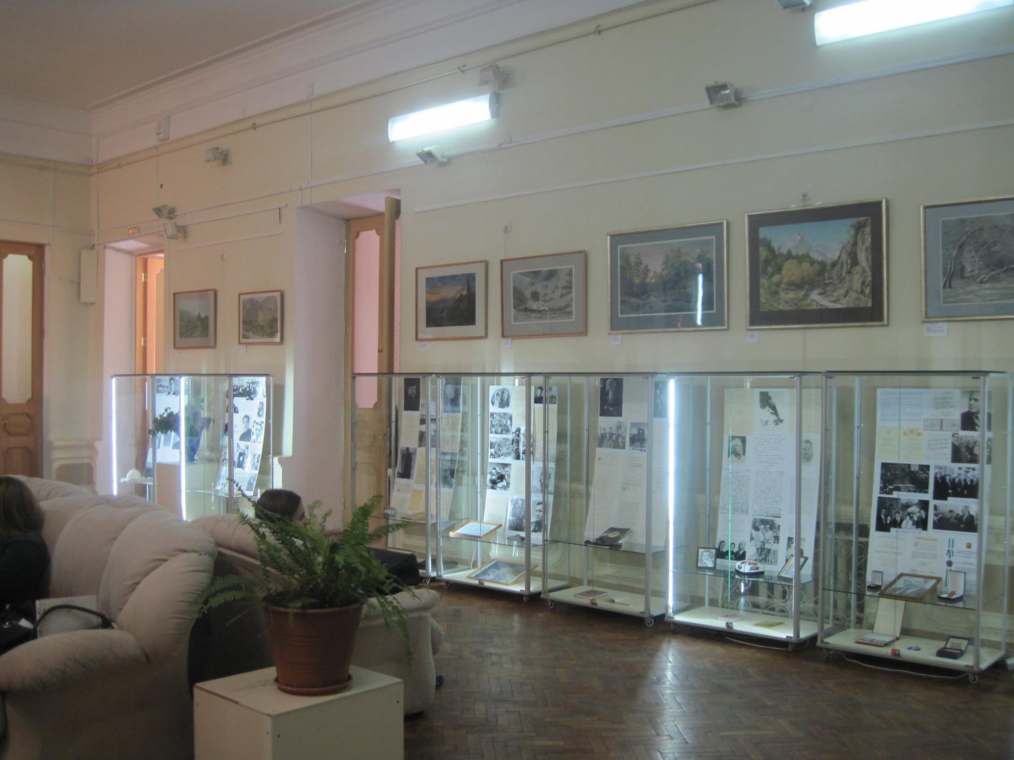 Выставка в честь Кайсына развернута в Ставрополе
