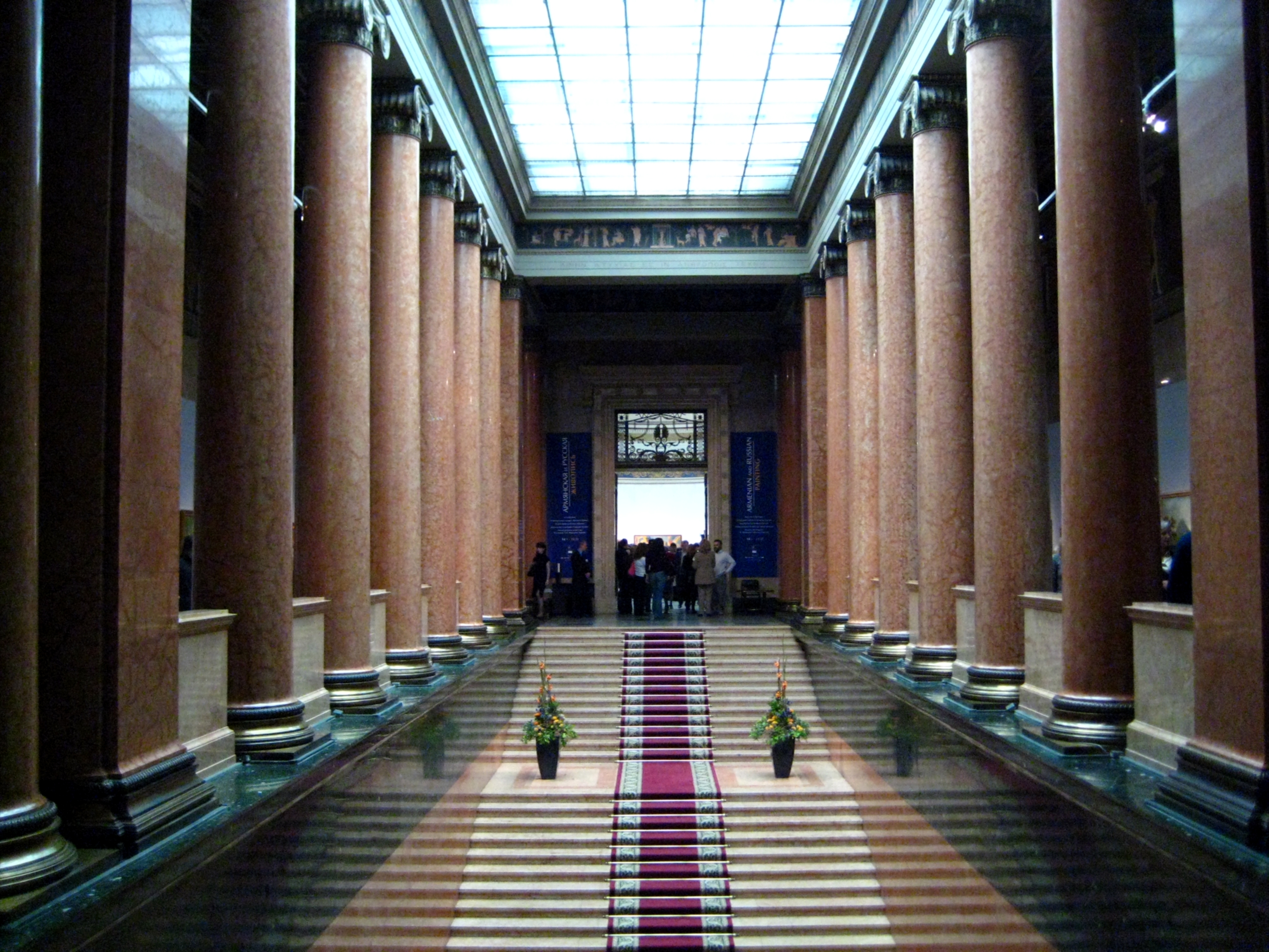 пушкинский музей фото внутри