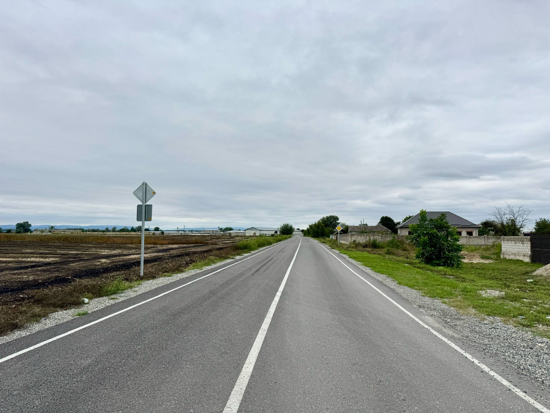 Казбек Коков осмотрел автодорогу «Александровская – Озрек»