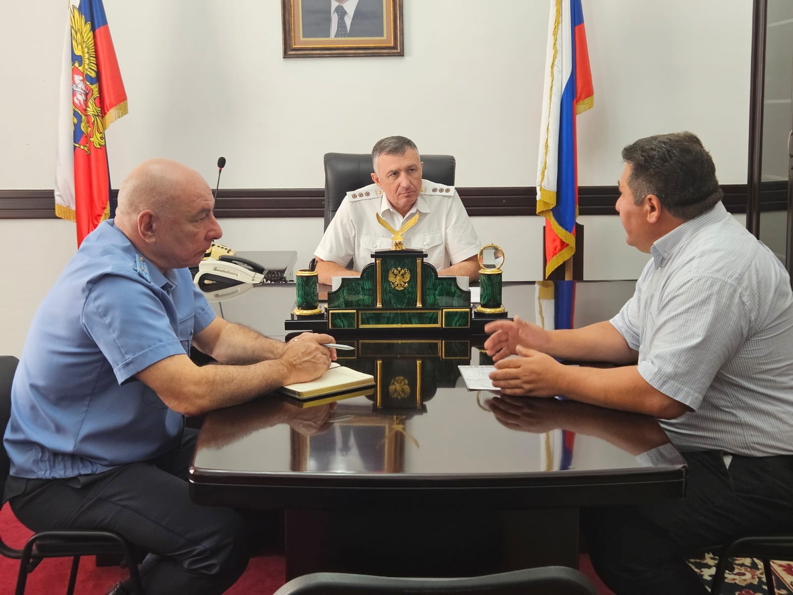 В КБР обсудили транспортные проблемы на границе с Грузией