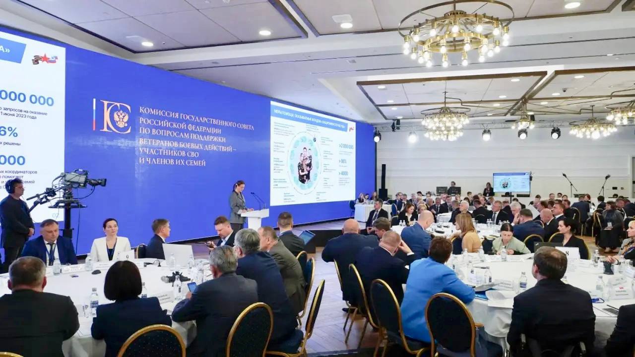 Казбек Коков принял участие в расширенном заседании комиссии Госсовета