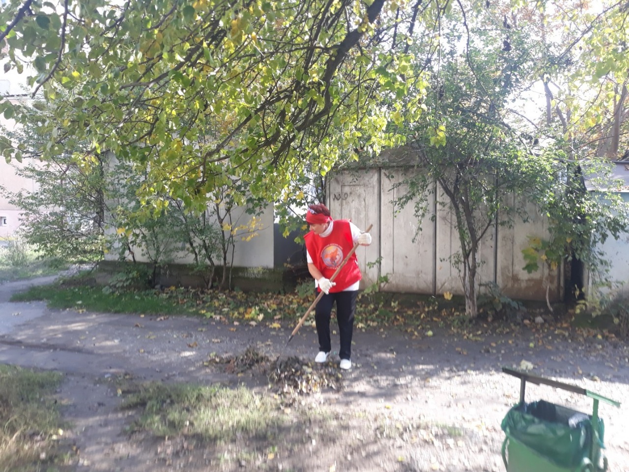 Активистки женского движения  наводят порядок в Нальчике 