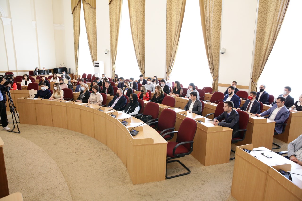 Молодёжная палата при Парламенте КБР нового состава приступила к работе