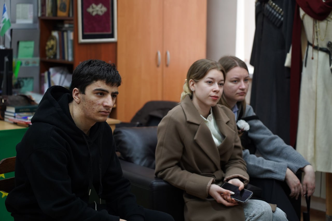 Луганские студенты-лингвисты прокачивают переводческие навыки в КБГУ