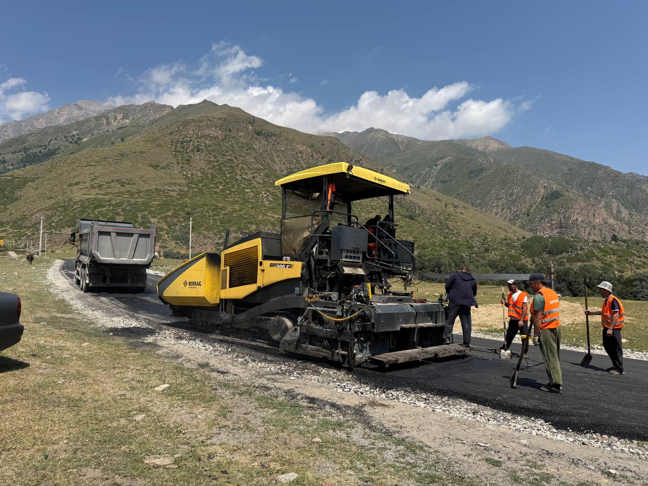 В Эльбрусском районе идёт капитальный ремонт дороги к нейтринной обсерватории  