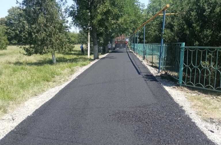 В Терском районе обновлены внутрисельские дороги