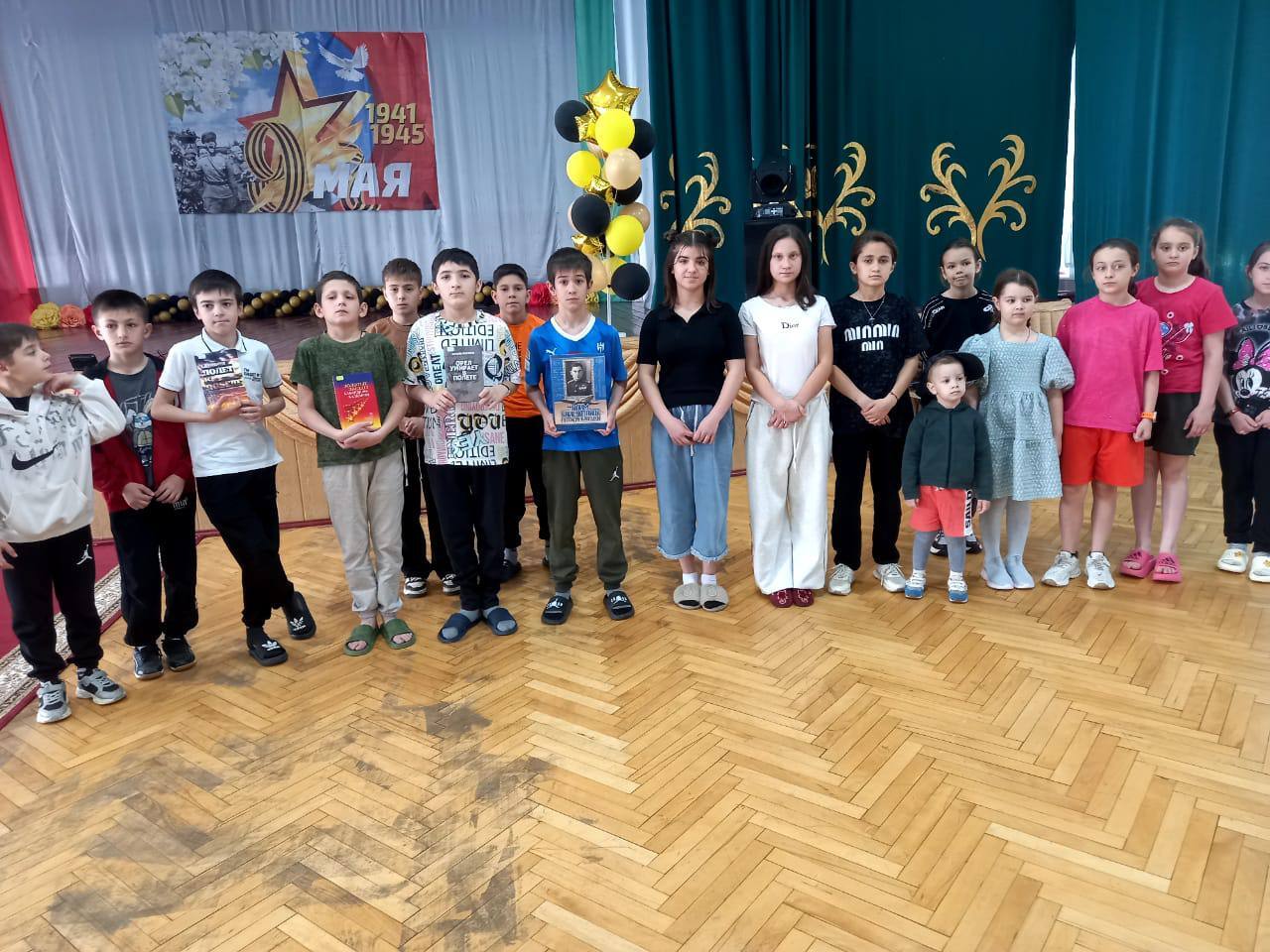 На уроке мужества рассказали о героях - уроженцах КБР ⠀