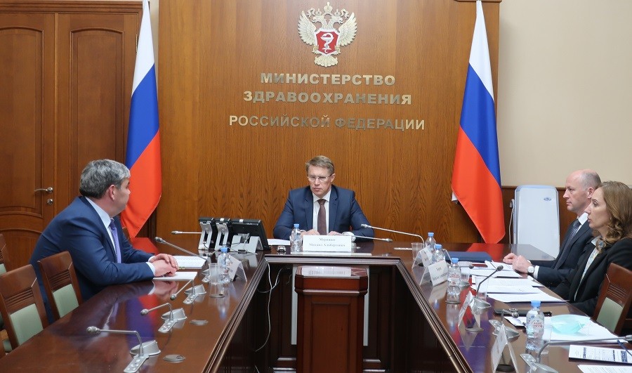 Казбек Коков провел рабочую встречу с министром здравоохранения РФ Михаилом Мурашко