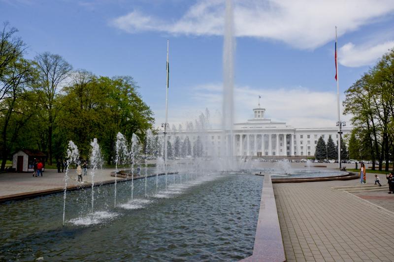 На площади Согласия откроют большой фонтан