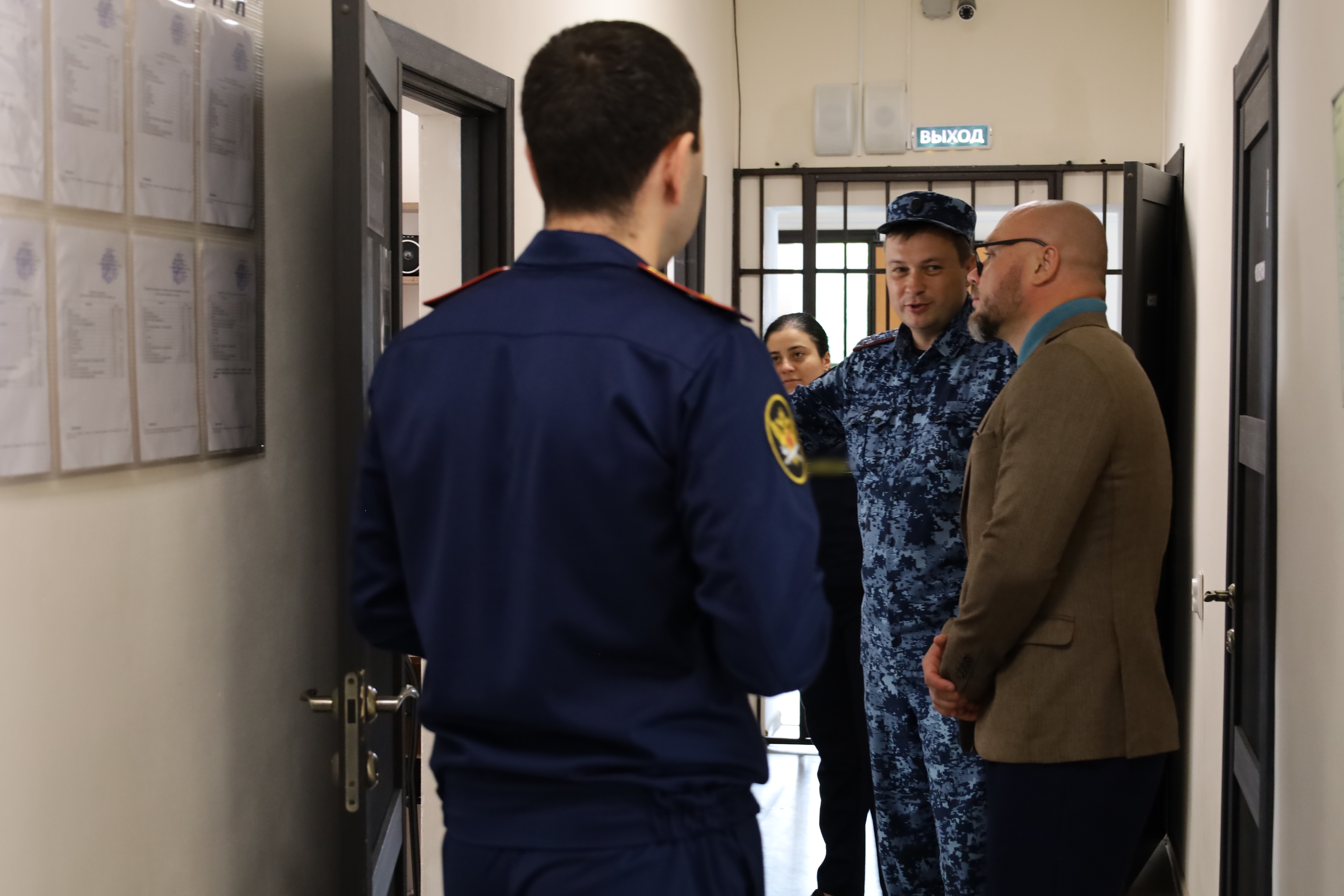 Мэр Прохладного посетил исправительные учреждения города  