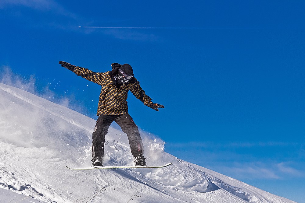 Эльбрус - в десятке лучших горнолыжных курорта России