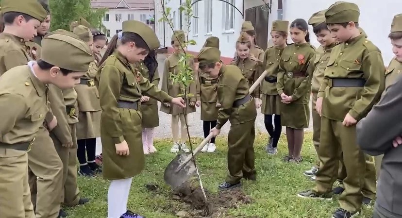 «Сад - Связь поколений»