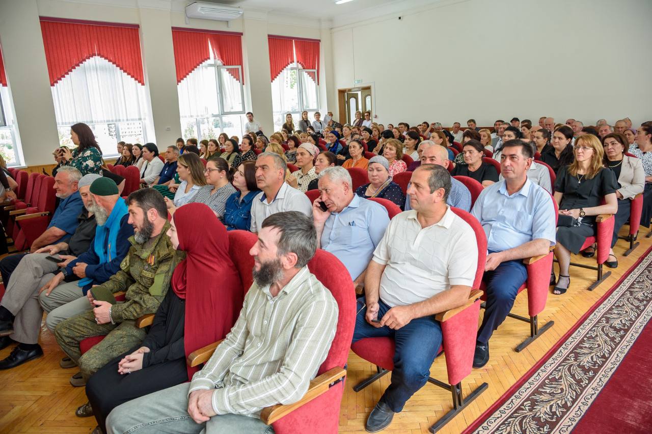 В Эльбрусском районе осудили насилие и экстремизм