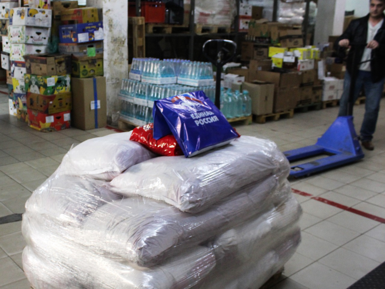 «Единая Россия» продолжит оказывать помощь бойцам на передовой