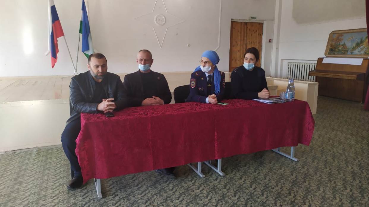 В школах Терского района прошли мероприятия по профилактике экстремизма