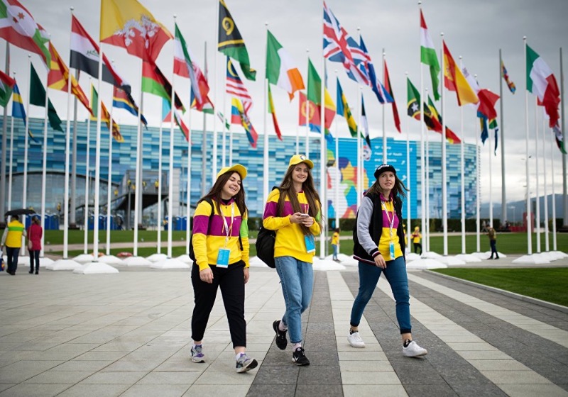 Более 20 тысяч человек из 180 стран приедут на Всемирный фестиваль молодежи в России