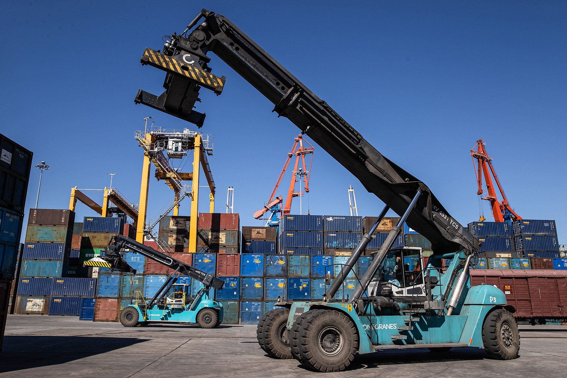 Программу параллельного импорта продлят