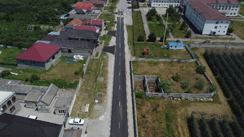 В Исламее отремонтировали дорогу к школе