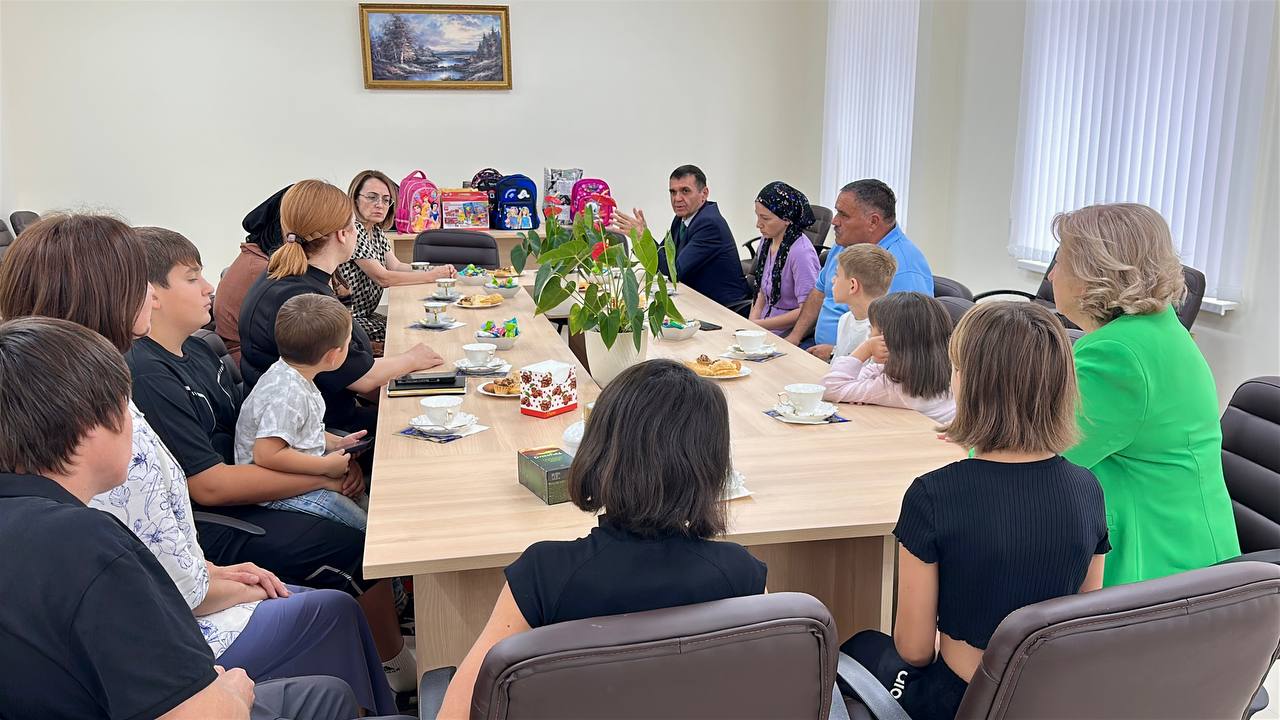 Память о героях – в заботе об их детях