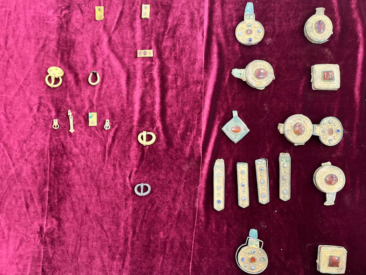 Национальный музей КБР получил уникальную коллекцию археологических предметов