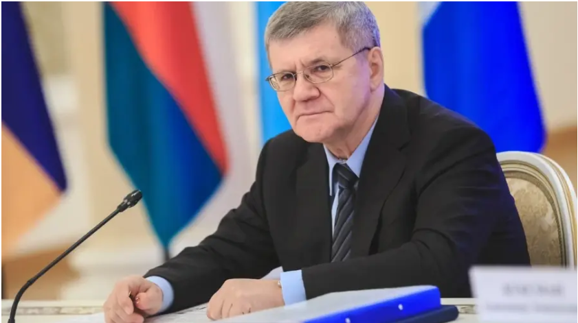 Полномочный представитель Президента РФ в СКФО Юрий Чайка поздравил жителей Кабардино-Балкарии с Днем государственности республики