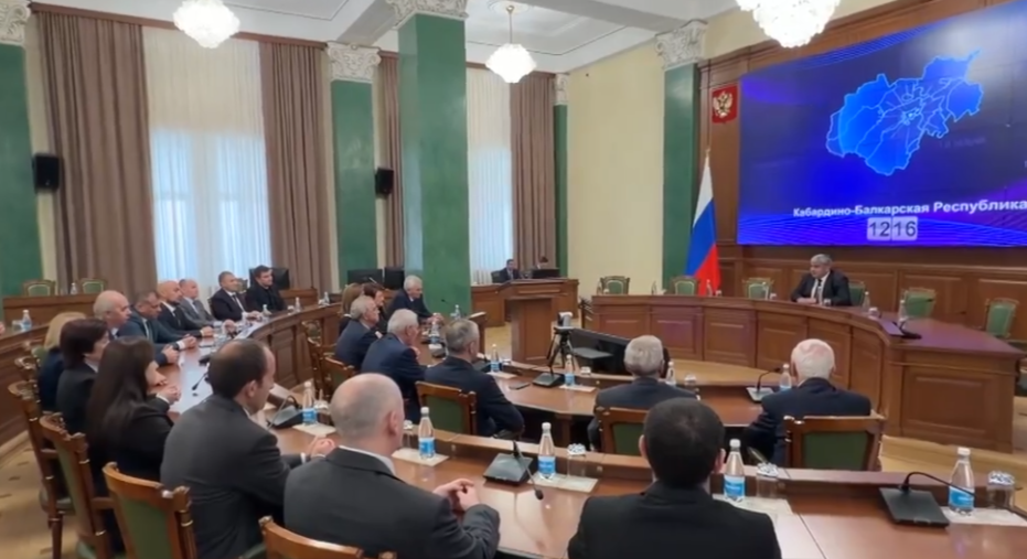 Казбек Коков поблагодарил членов избирательных комиссий