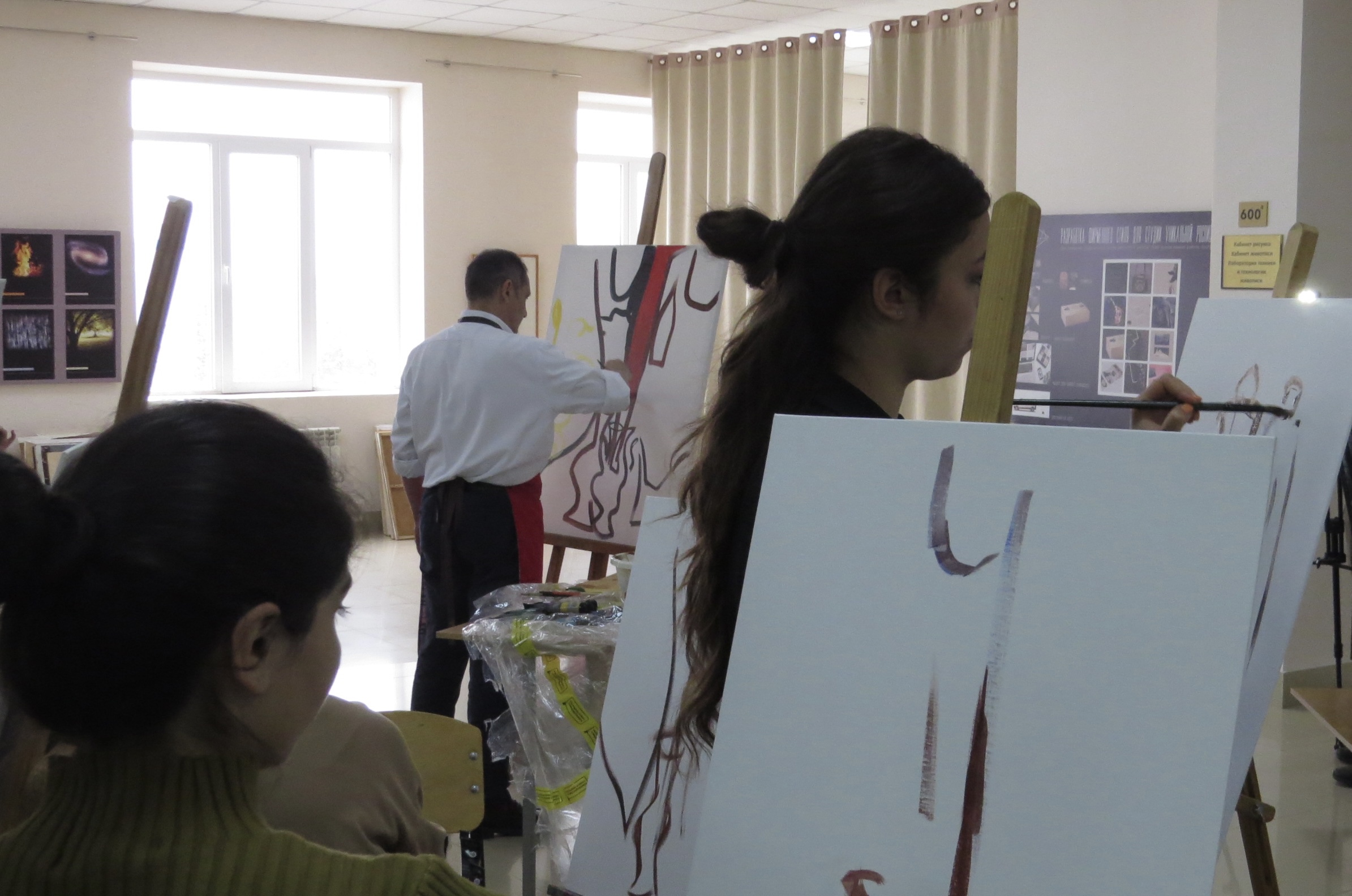 В КБГУ состоялся мастер-класс народного художника РФ