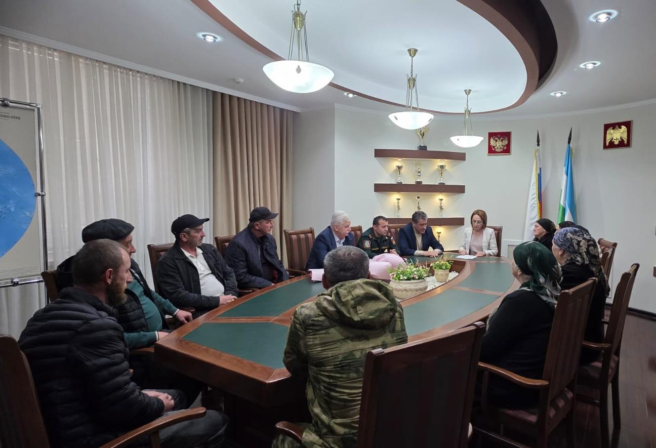 Награды – героям