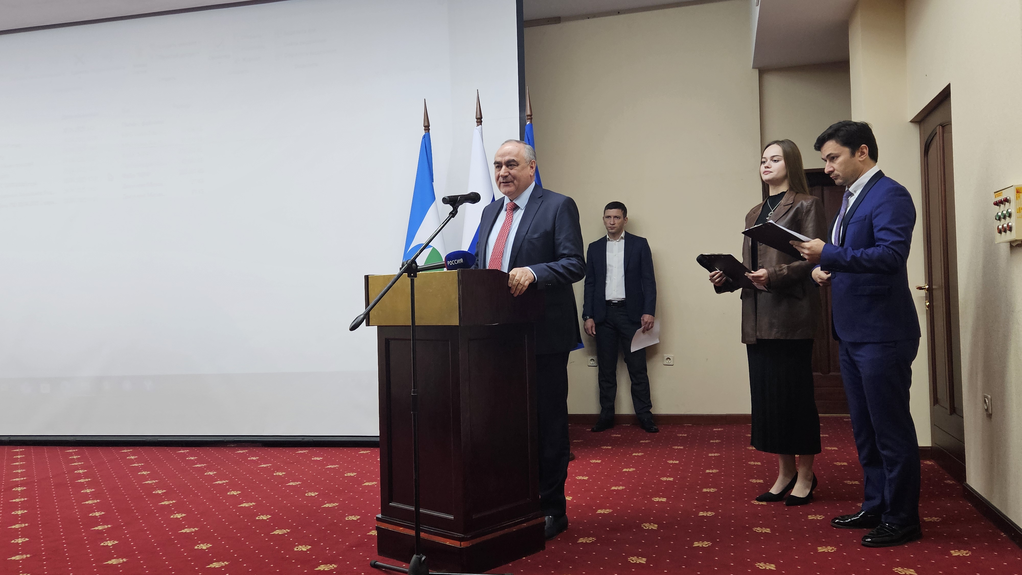 В Нальчике отметили 376-летие Пожарной охраны России и 191-летие Пожарной охраны КБР