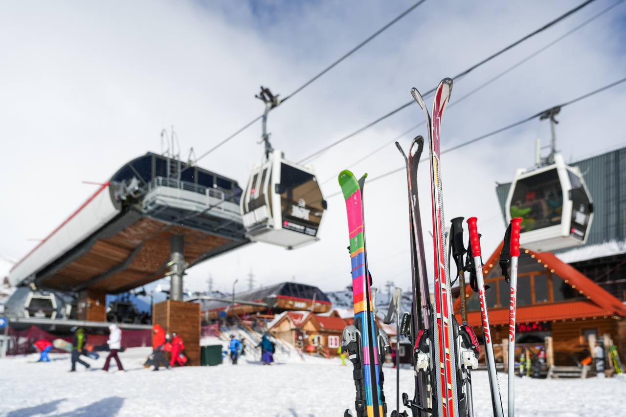 Правительство России направит 12,6 млрд рублей на развитие горнолыжной инфраструктуры