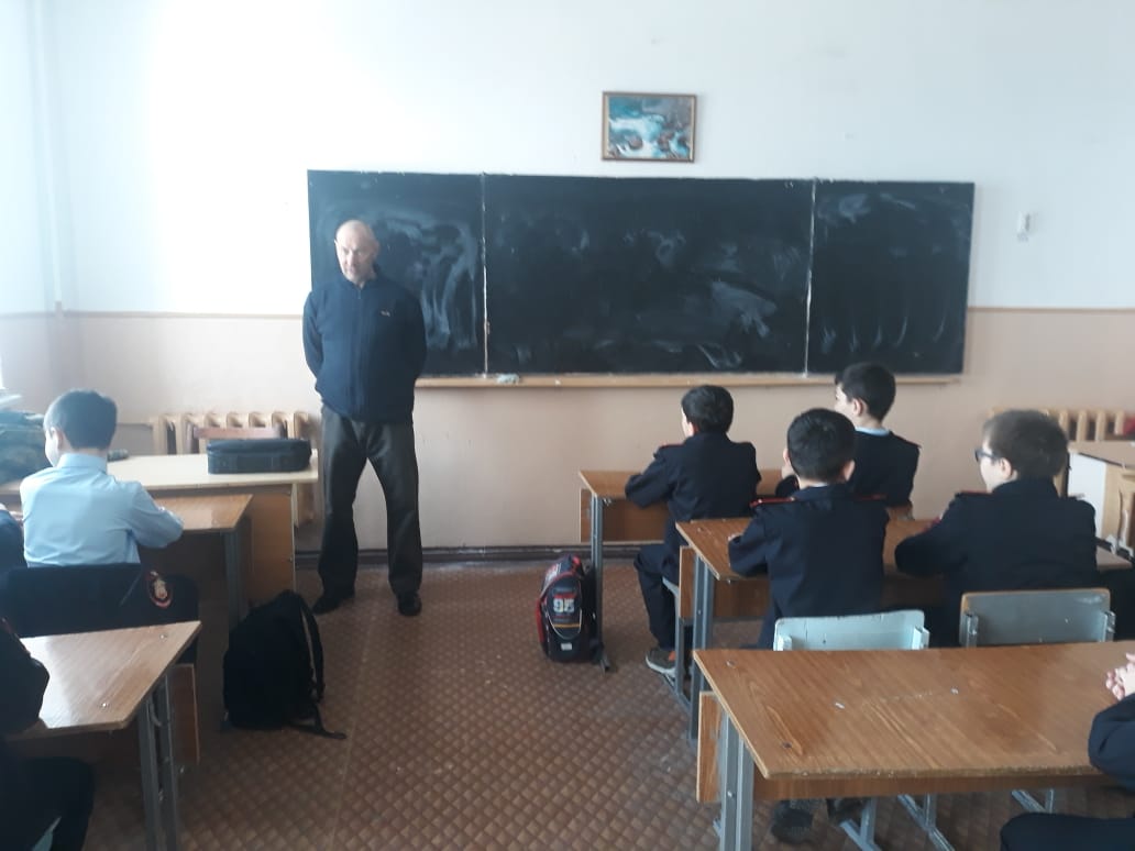 Нальчикские поисковики встретились со школьниками