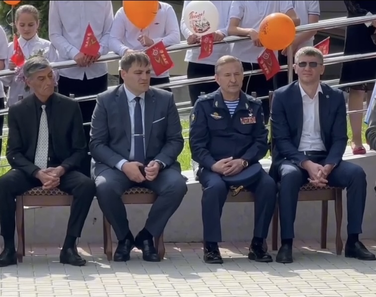 В ходе визита в Черекский район Герои России приняли участие в ряде значимых мероприятий