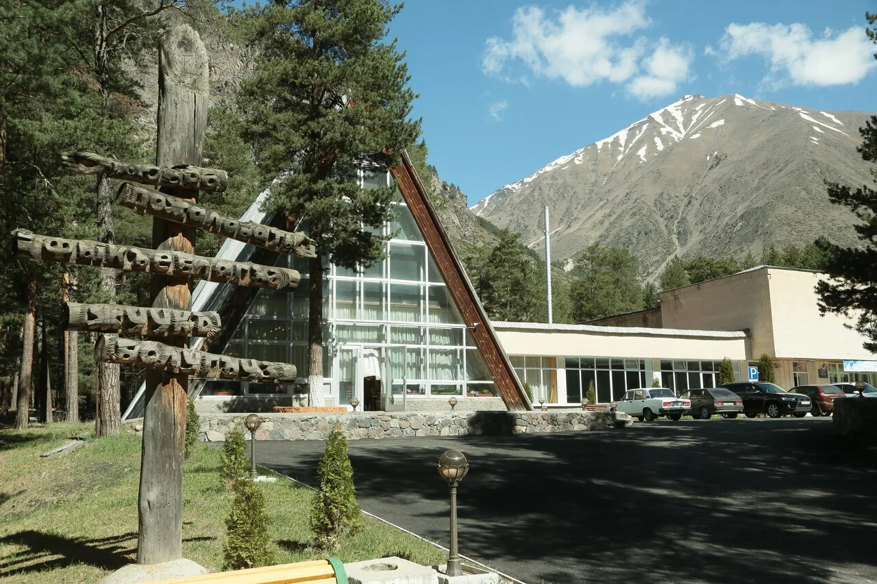 Летняя школа личностного роста на Эльбрусе