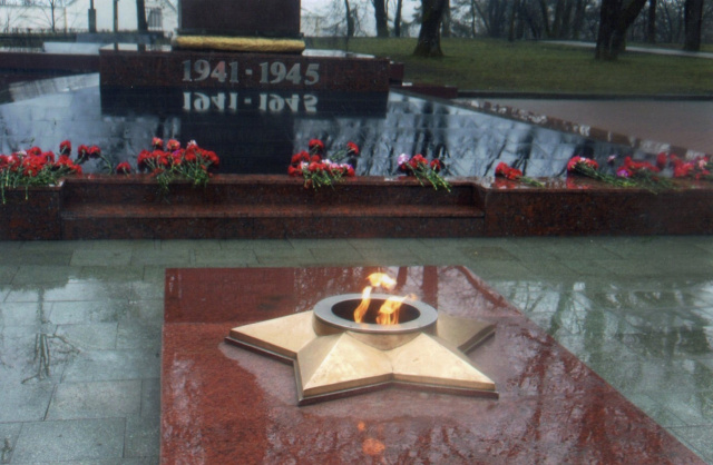 Сегодня состоится митинг у мемориала "Вечный огонь славы"