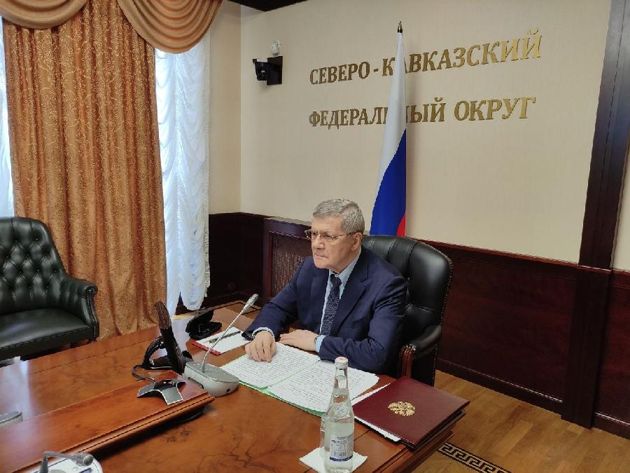 Казбек Коков принял участие в совещании по вопросам готовности регионов СКФО к паводкам и пожароопасному сезону