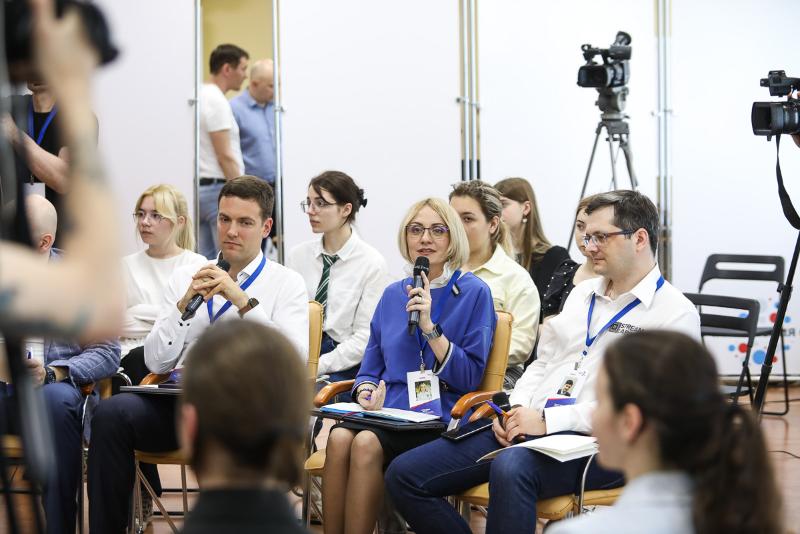 «Первый шаг»: в СКФУ студенты со всей России представили свои инновационные проекты