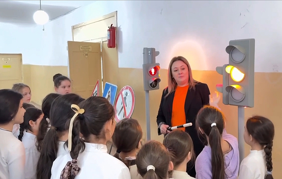 «Лаборатория безопасности» помогает усвоить правила дорожного движения