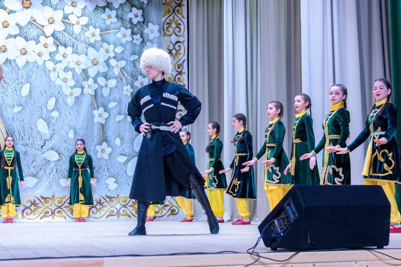 В Тырныаузе отметили День российского студенчества 